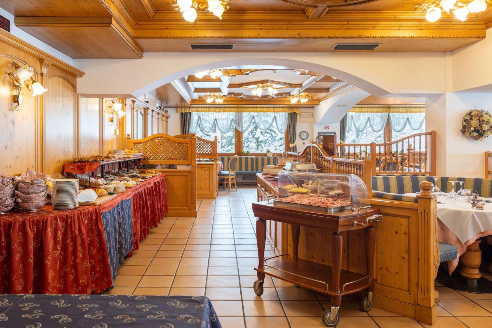 Sport Hotel Cristal Фалкаде Екстериор снимка