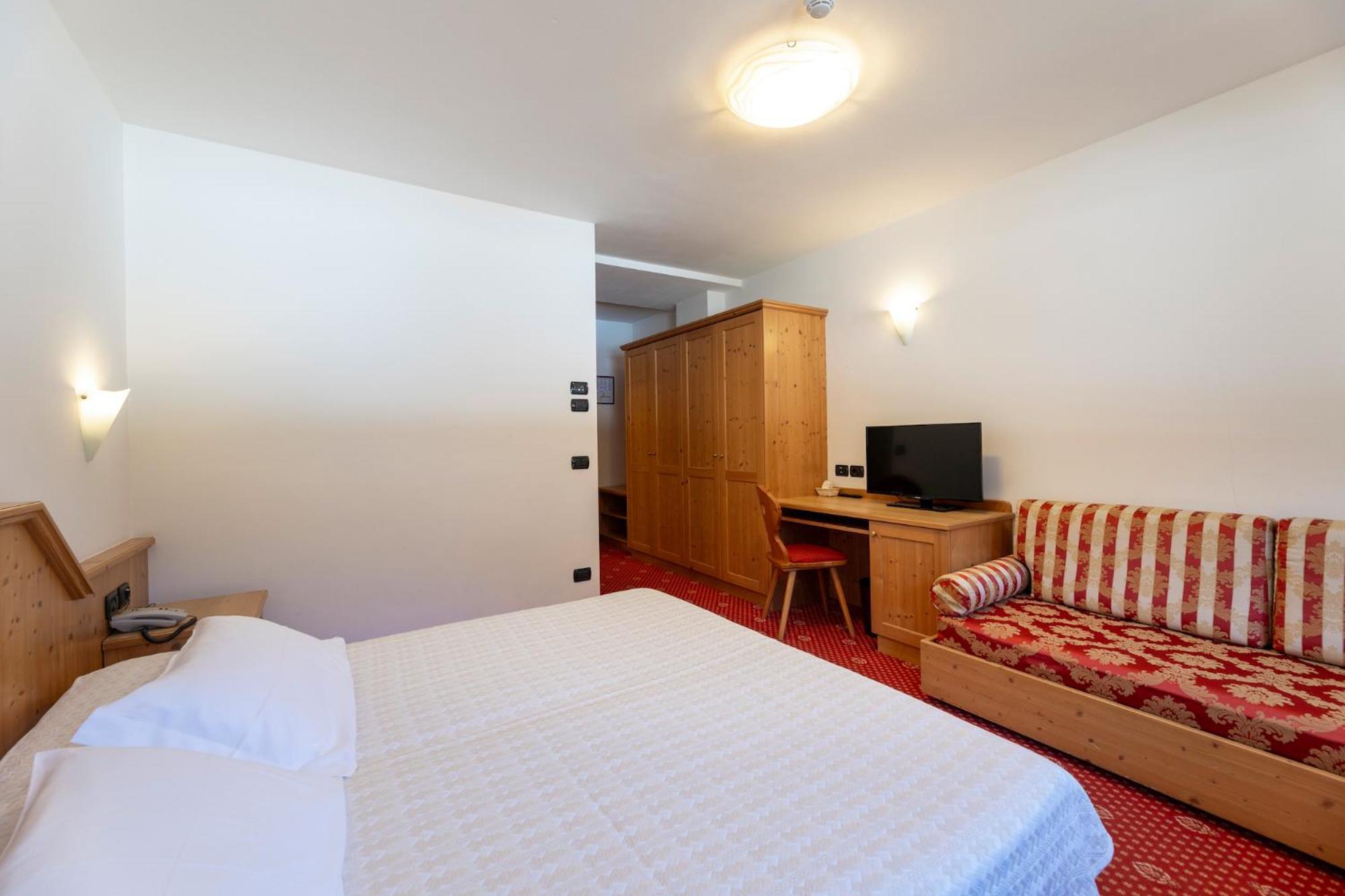 Sport Hotel Cristal Фалкаде Екстериор снимка