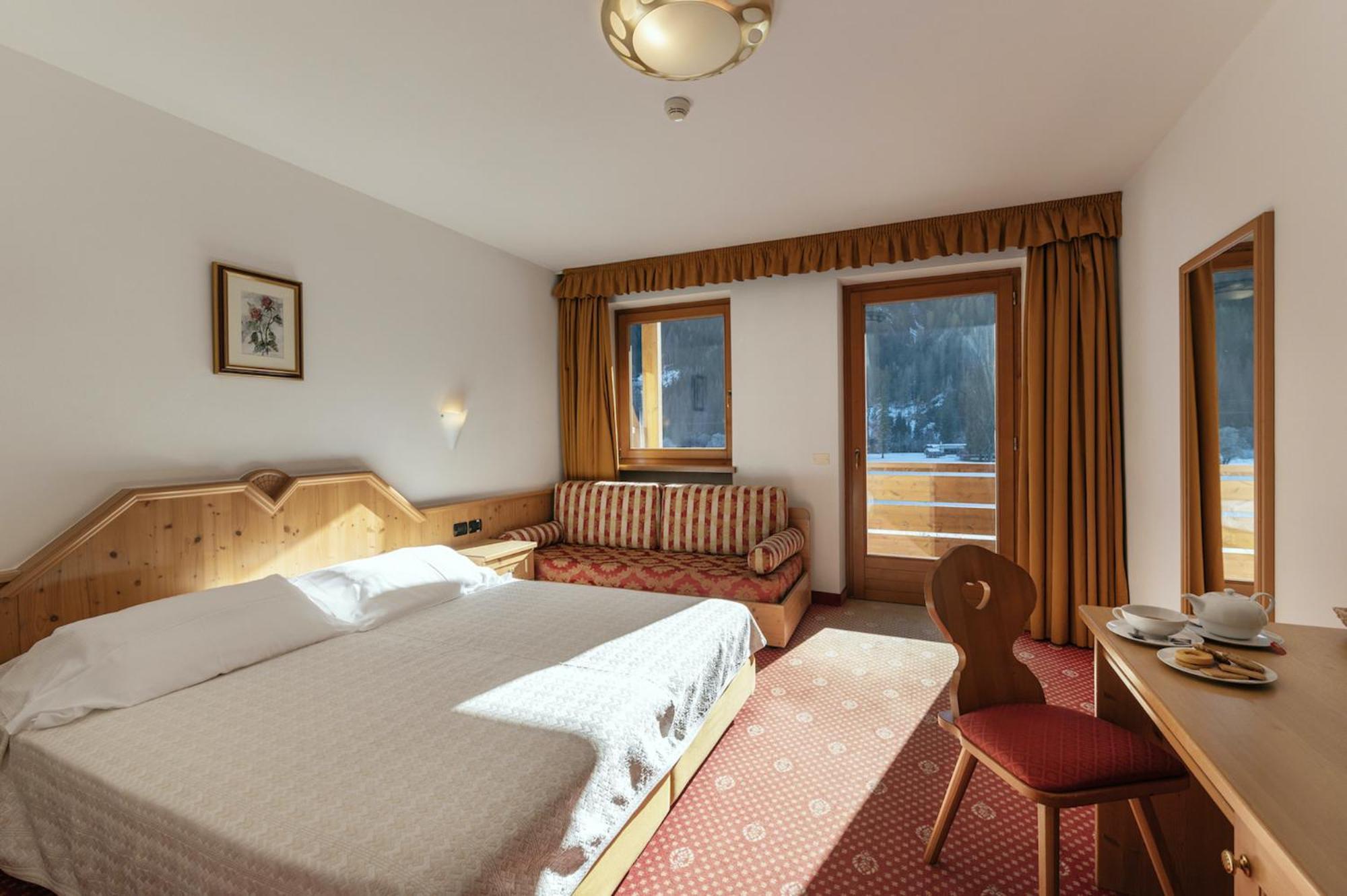 Sport Hotel Cristal Фалкаде Екстериор снимка
