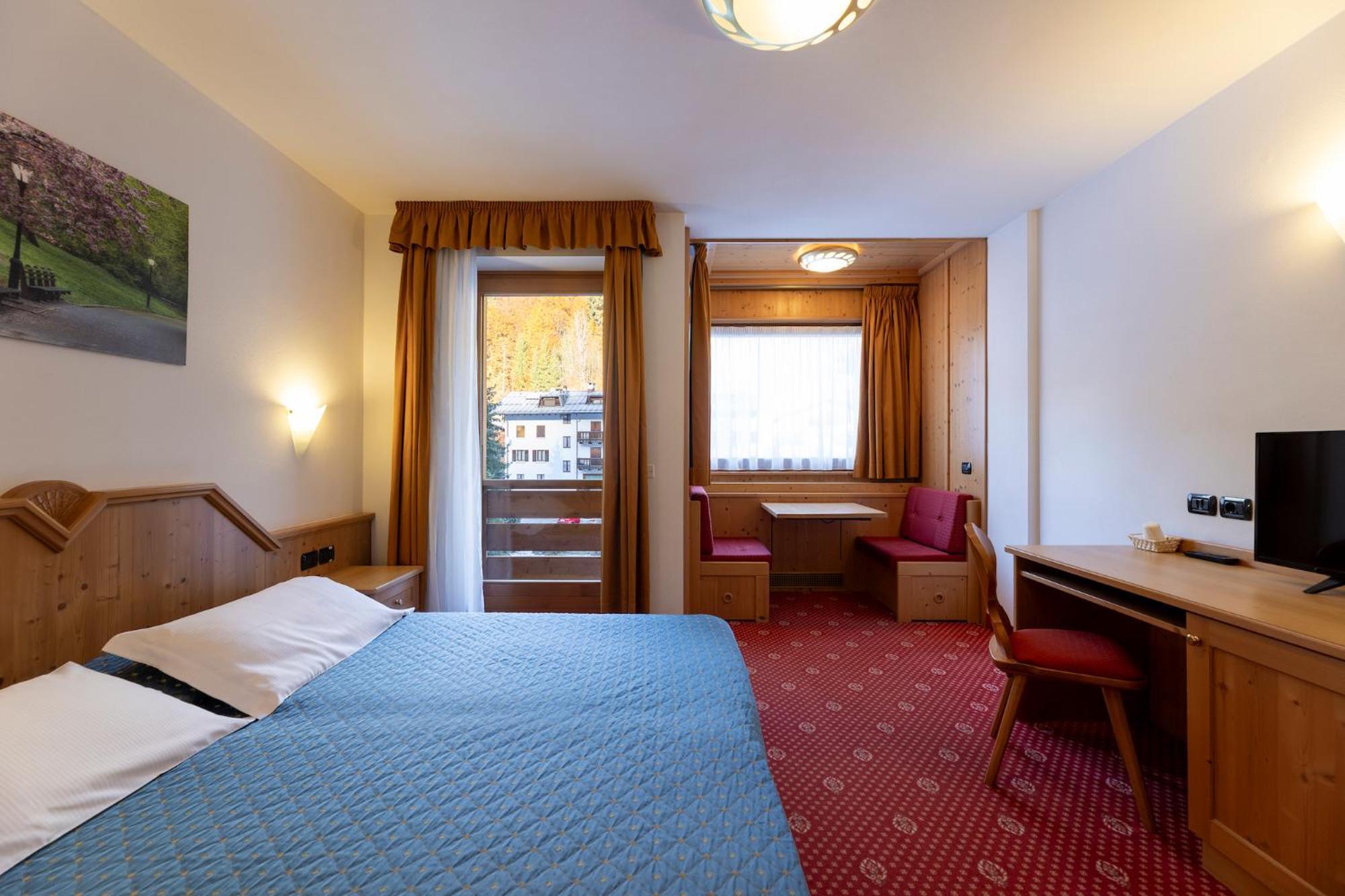 Sport Hotel Cristal Фалкаде Екстериор снимка