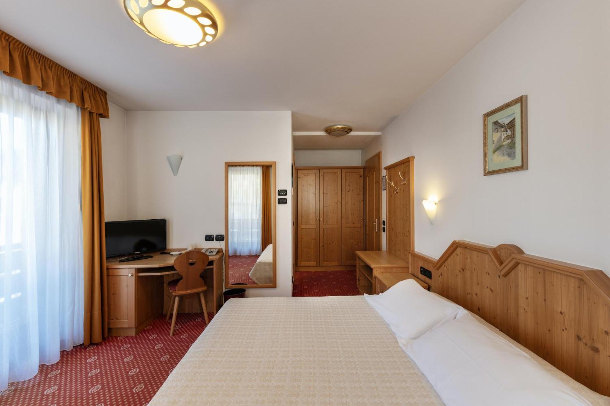 Sport Hotel Cristal Фалкаде Екстериор снимка