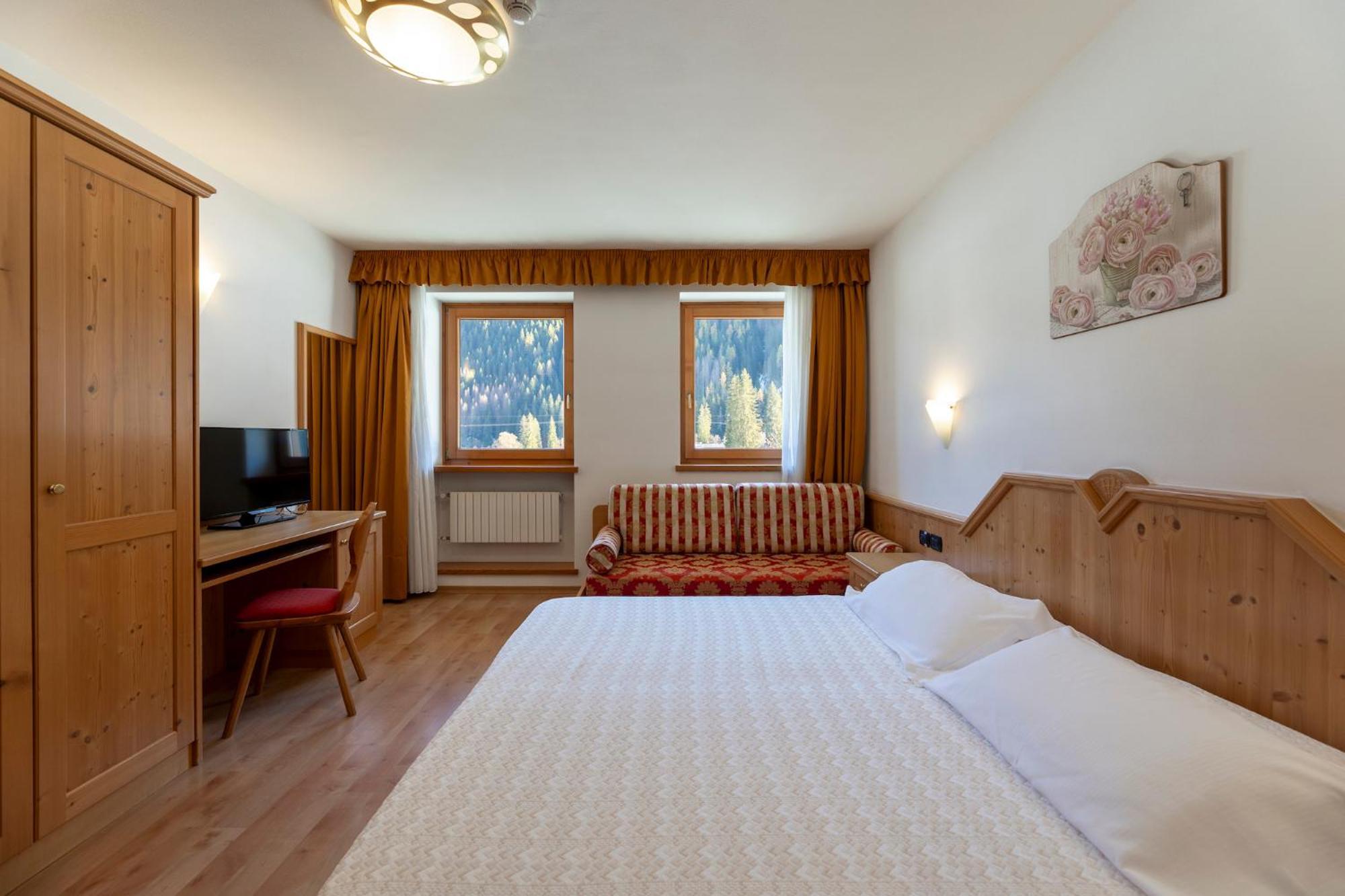Sport Hotel Cristal Фалкаде Екстериор снимка
