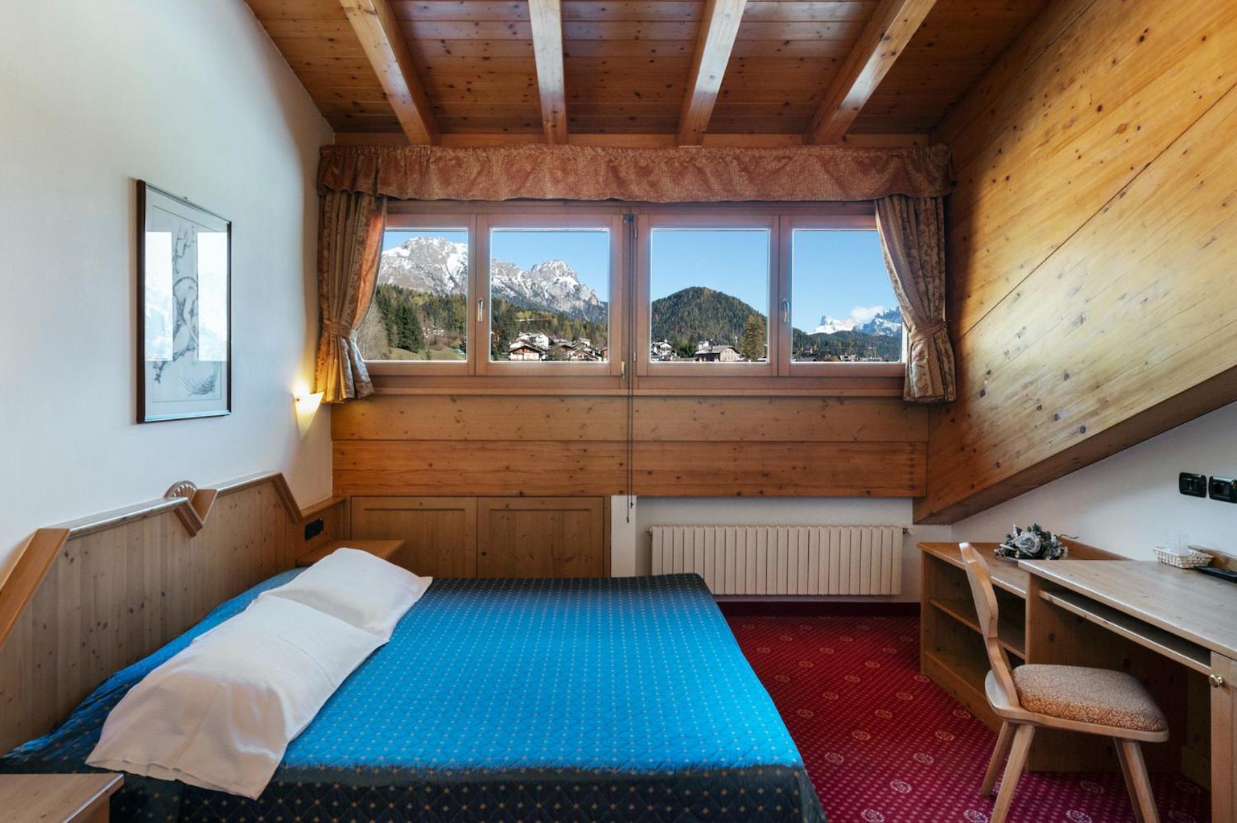 Sport Hotel Cristal Фалкаде Екстериор снимка
